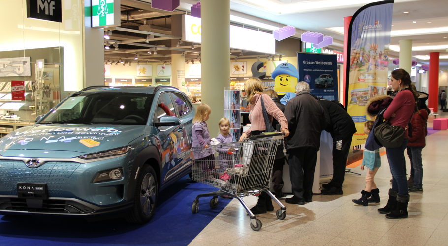 LEGO® Playworld & Hyundai KONA electric