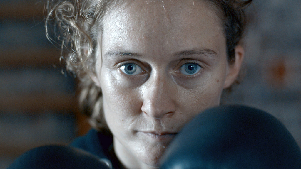 Wereldkampioen In De Schaduw Ben Crabb 233 Ontmoet Delfine