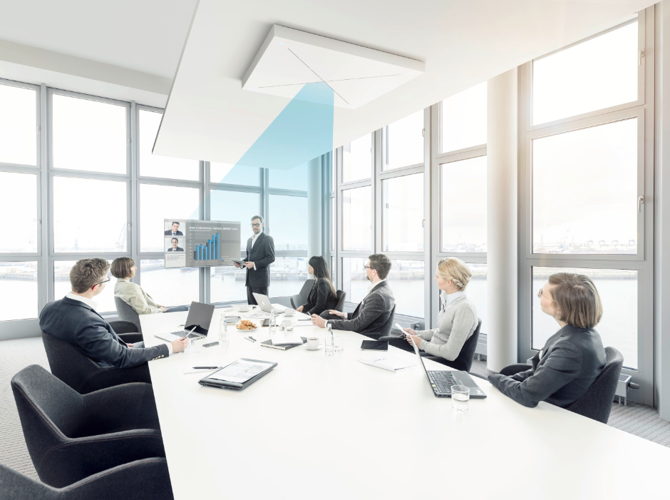 Thanks to the innovative beamforming technology the Sennheiser TeamConnect Ceiling automatically focuses on the voice of the active speaker.