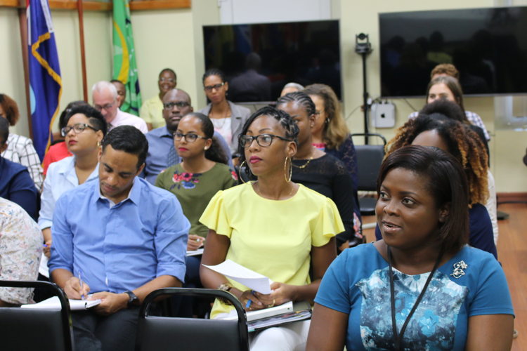 Délégation de l'Ecole Supérieure du Professorat et de l’Education de Martinique en visite officielle à la Commission de l'O.E.C.O