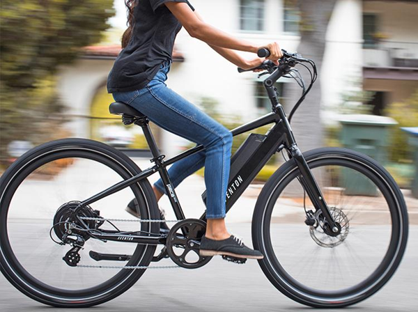 Cruise Around Town with Aventon's Pace 500 eBike