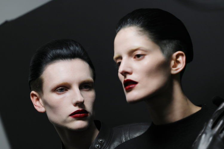 Tom Ford Beauty - Défilé Autumn-Winter 2025 Runway Look (1)