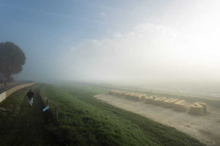 Kunst aan de Maas. Maarten Inghels, Save Our Souls (2022), Heppeneert. Foto (c) Lieven Geuns