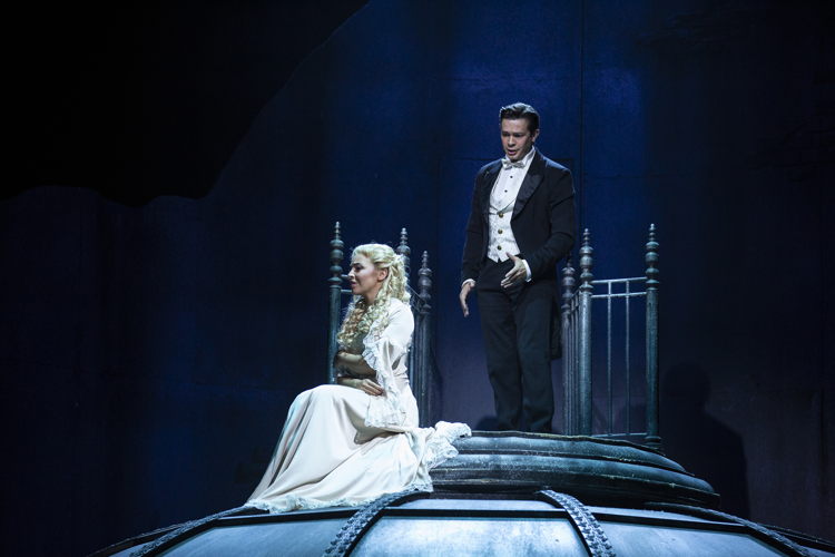 19_The Phantom of the Opera