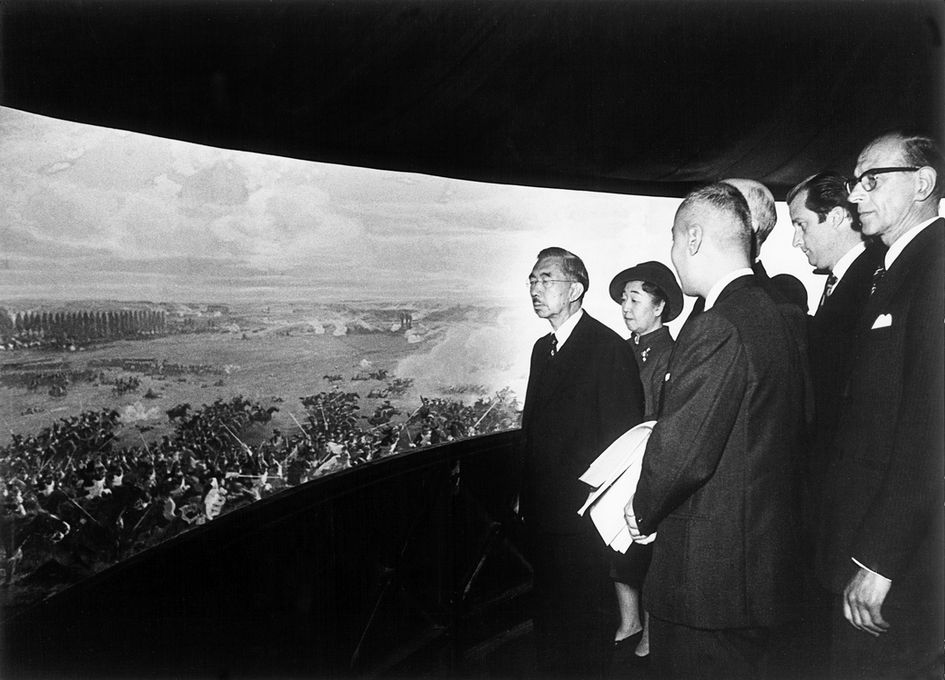 L'empereur du Japon Hiro-Hito en visite officielle en Belgique, 1971 (c) Odette Dereze / GermaineImage / akg-images