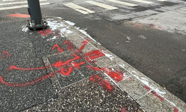PA One Call utility markings at Sixth Avenue and William Penn Place in downtown Pittsburgh PA One Call utility markings at Sixth Avenue and William Penn Place in downtown Pittsburgh