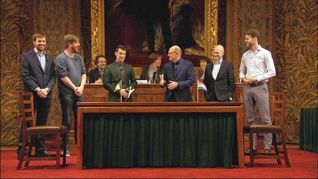 Het Groot Dictee - De finalisten - (c) Men at work / VRT