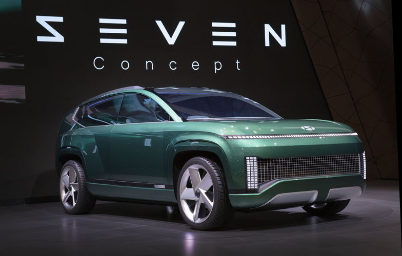 Live photos taken at AutoMobility LA 2021