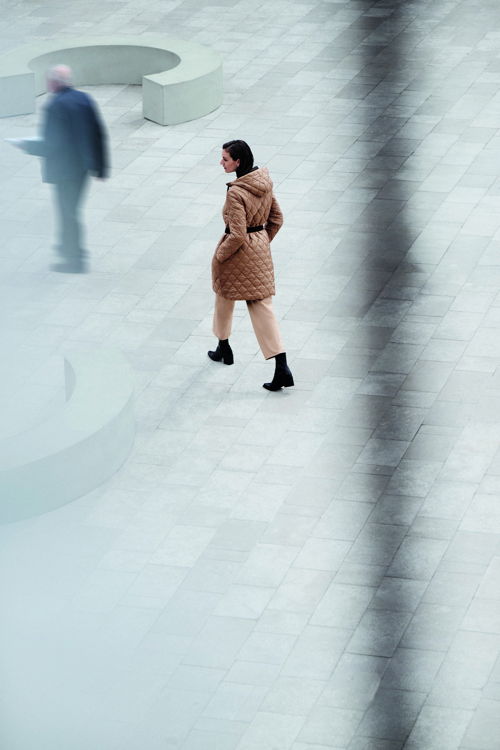 Betty Barclay_fall_winter_2024_original_BB_37a_FW24_50x70_39L