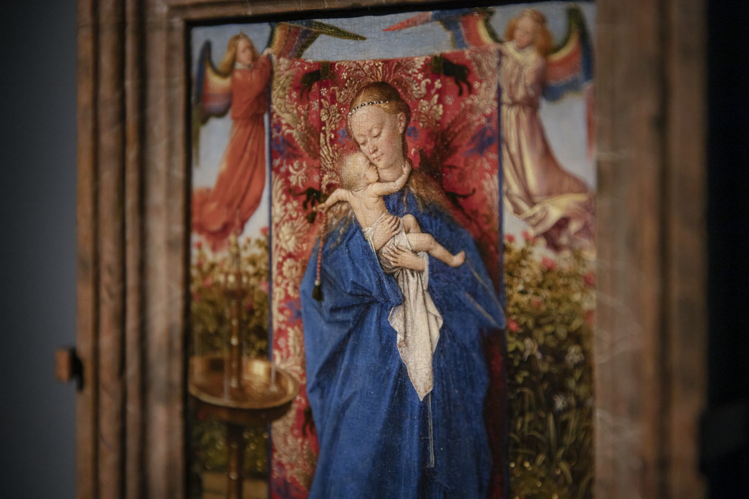 Madonna bij de fontein van Jan van Eyck, detail, collectie KMSKA, foto Ans Brys