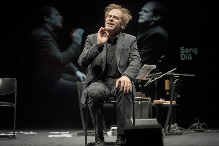 Guy Cassiers/Toneelhuis - Het kleine meisje... - 14/01  (c) Kurt Van der Elst