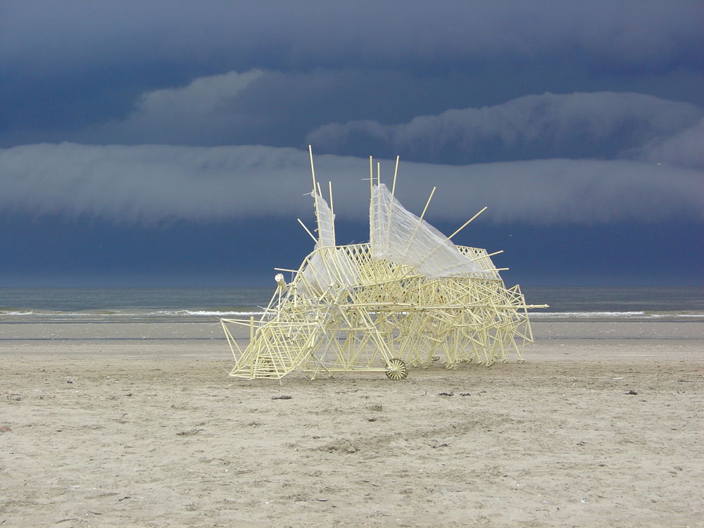 500jaarUtopia - Ex Vitro - Theo Jansen - Strandbeesten