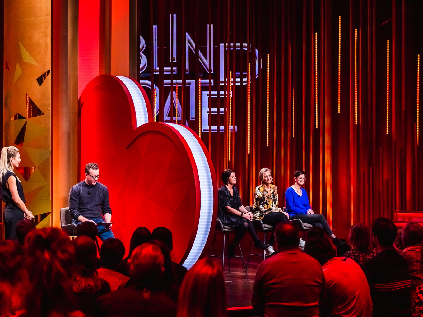 Limburgse decorbouwer van ‘Familie’ en ‘Blind Date’ blaast 20 kaarsjes uit