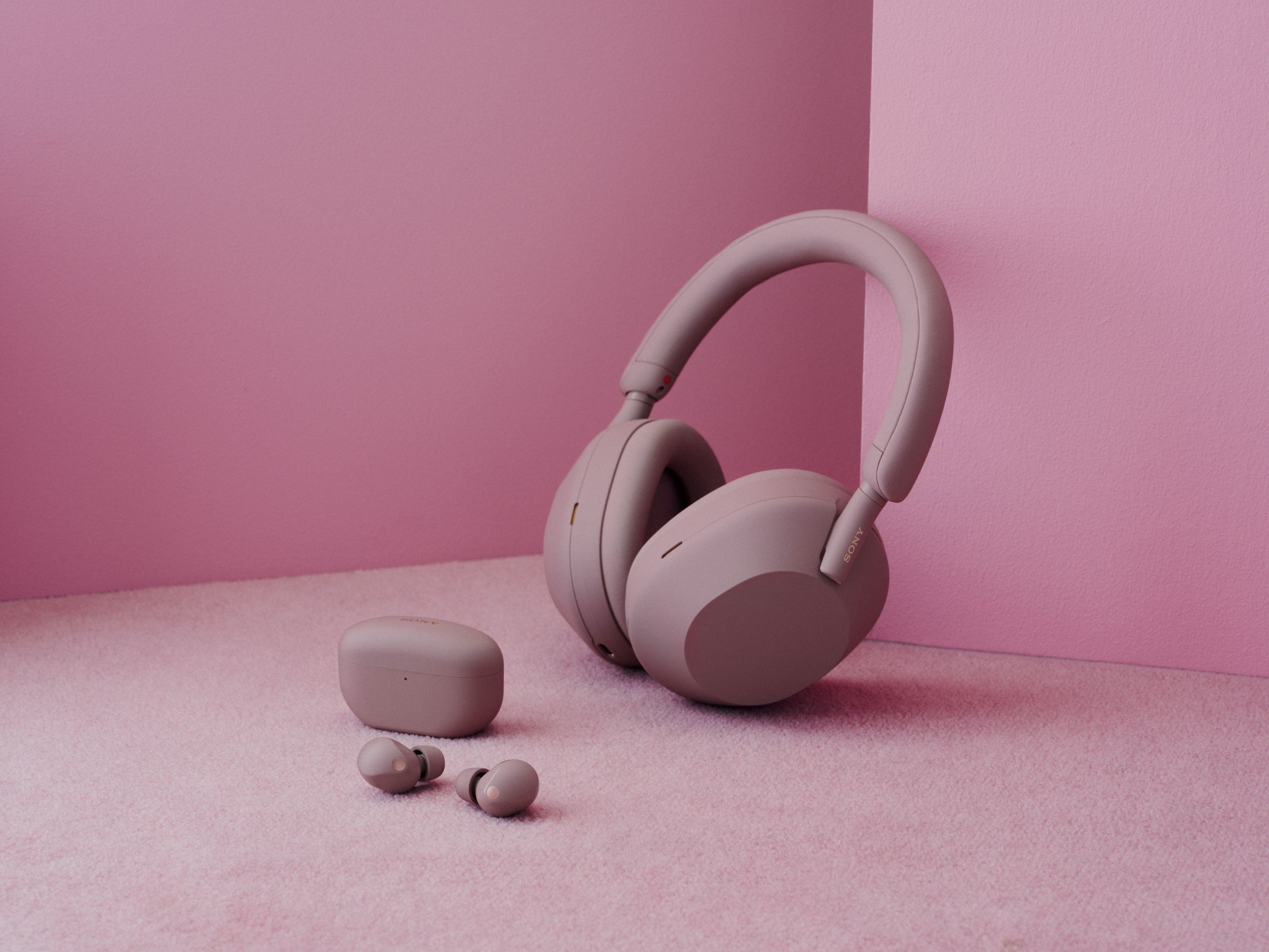 SONY WH-1000XM5（ピンクカラー） WH-1000XM5 & WF-1000XM5 Smoky Pink