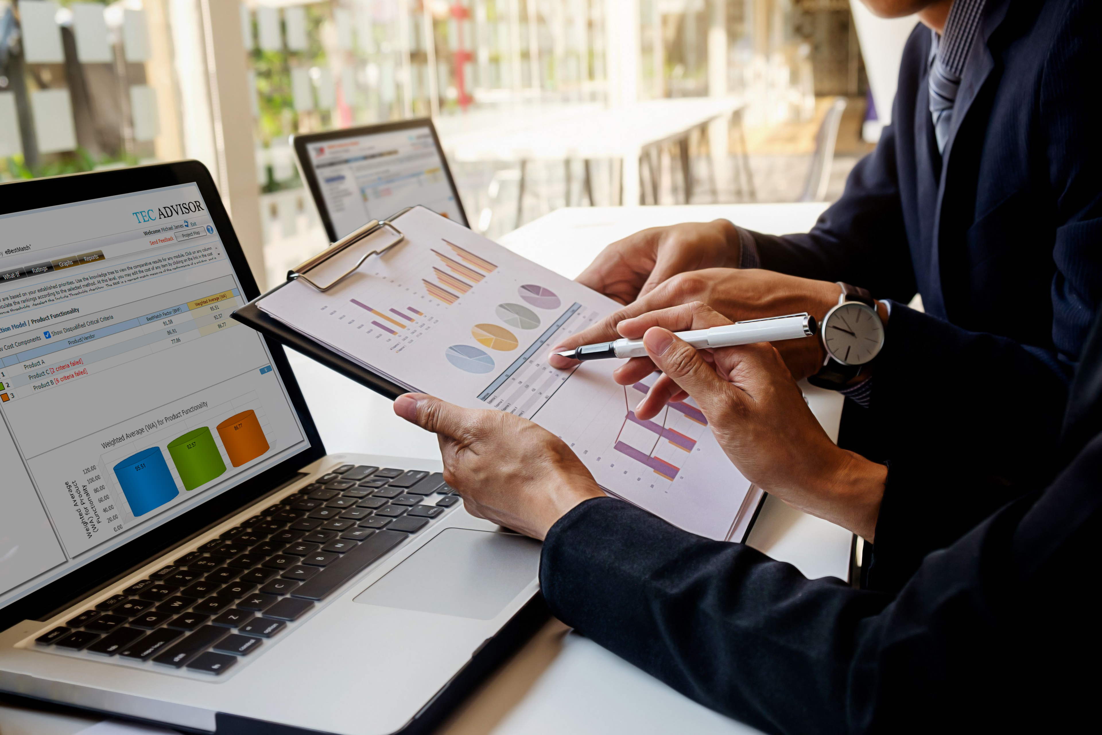 Evaluación de software: el paso clave para acelerar el ROI y lograr ahorros del 25% o más en el costo del software 