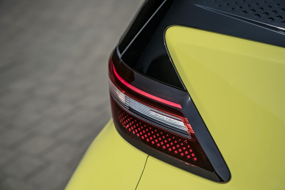 2025 BYD DOLPHIN SURF DETAIL 002