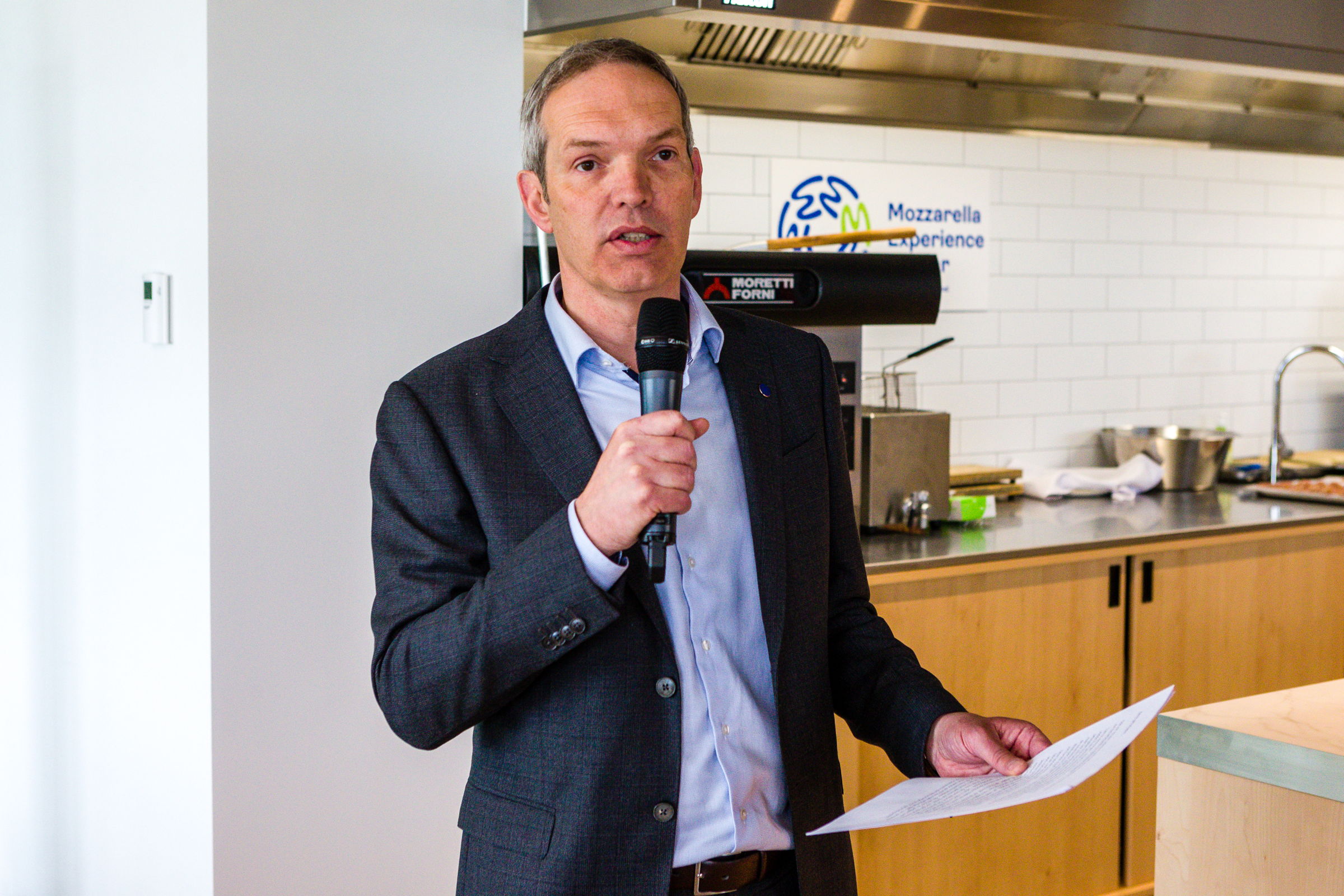 Milcobel Deelt Expertise In Mozzarella Experience Center