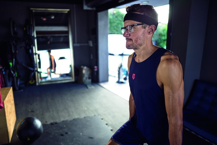 OAKLEY ACTIVATE - JAN FRODENO (1)