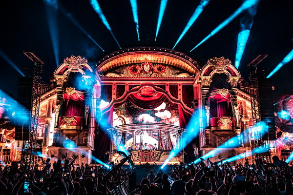 The gates of DreamVille have opened for weekend 1 of Tomorrowland