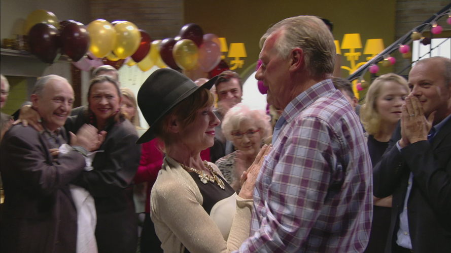 Seizoensfinale 20 jaar Thuis met jubileum Frank en Simonne (26.06.15) - THUIS (c) VRT