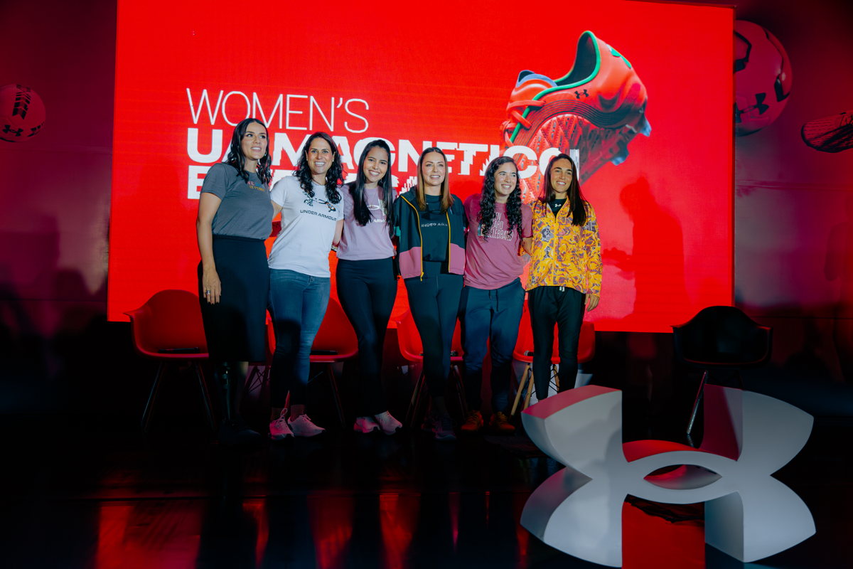Foto cortesía de Under Armour: Paulina Chavira (Encanchadas), Cecilia Vales (She Wins), Lili Cantero (The Sports Artist), Jackie Félix, Ana Paola López (Somos Versus) y Agustina Barroso (Futbolista argentina)