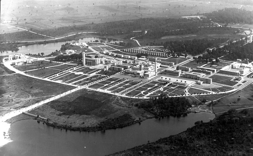 AKG7071615 Aerial view of Sabaudia barely built in 1934 © Eric Vandeville / akg-images