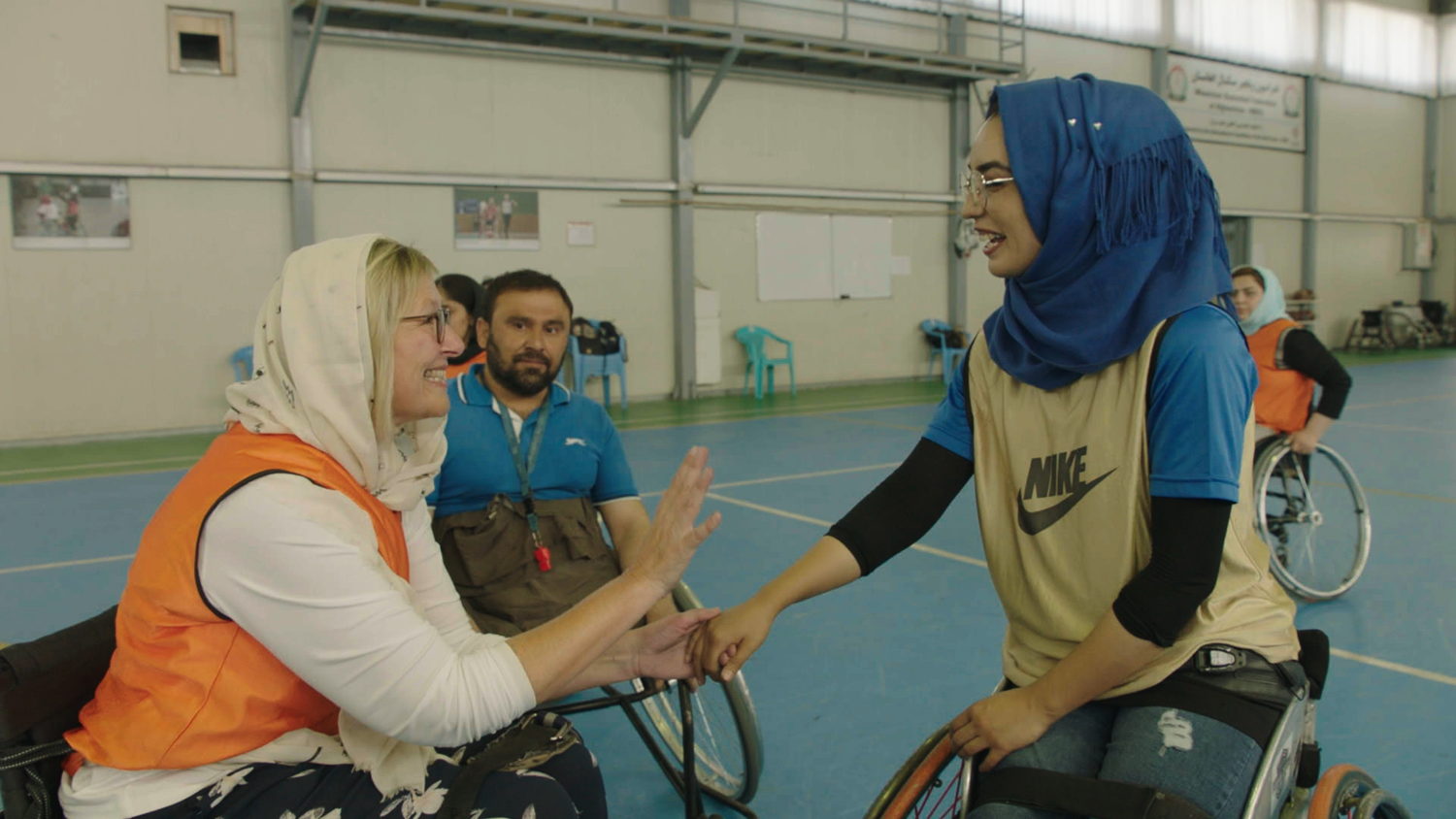 G-sport in Kabul - (c) VRT / Warner Bros Belgium