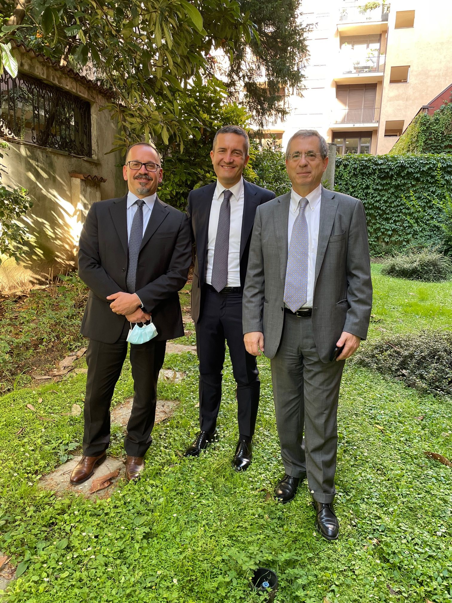 Van links naar rechts: Fabio D'Urso, Allessandro Dandollo (Alfaproject), Paolo Vivani (CLS)