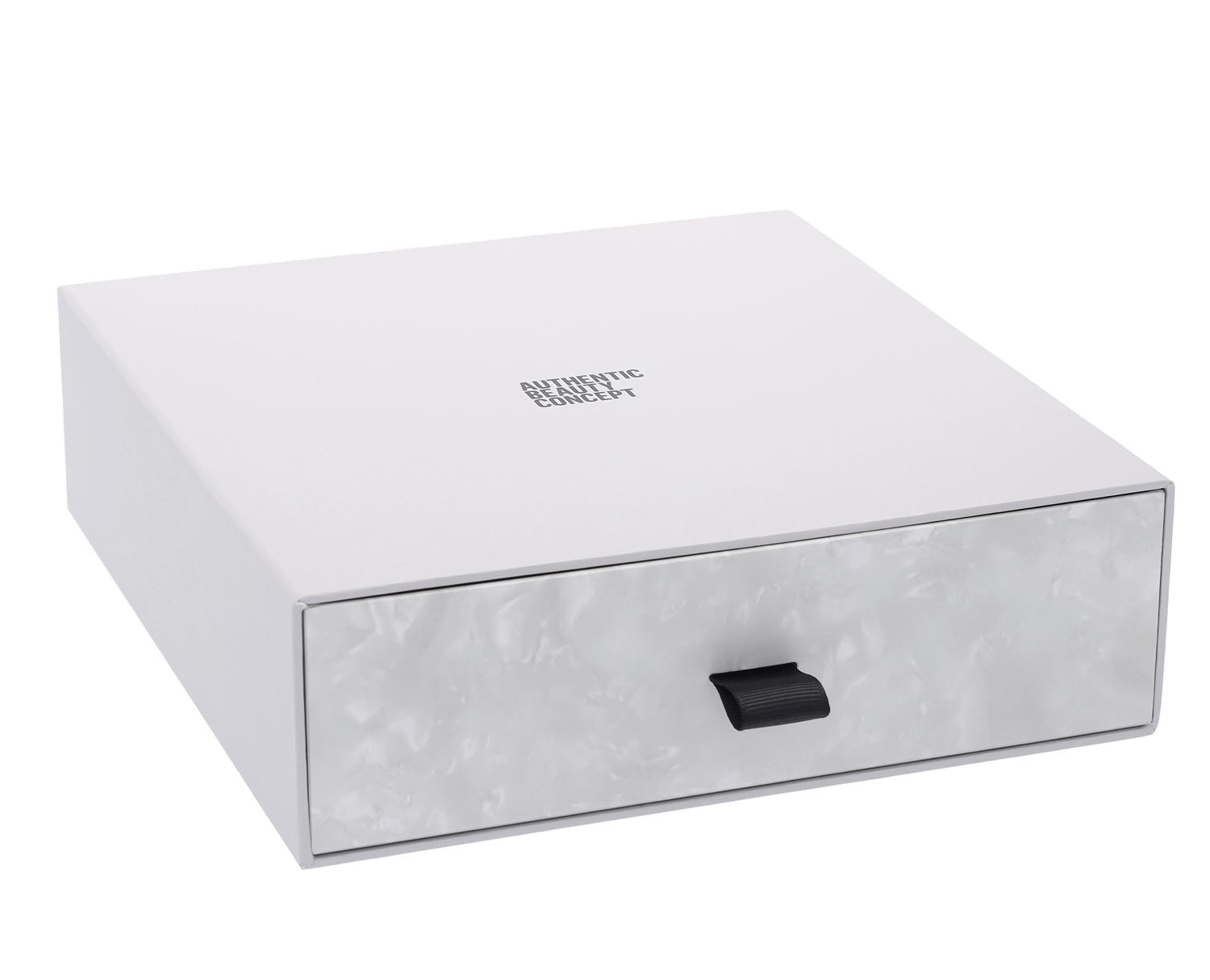 Authentic Beauty Concept_XMAS BOX_61,50€