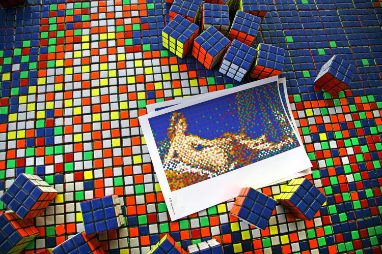 Invader, RUBIK INGRES (Making of), 2006. © Invader