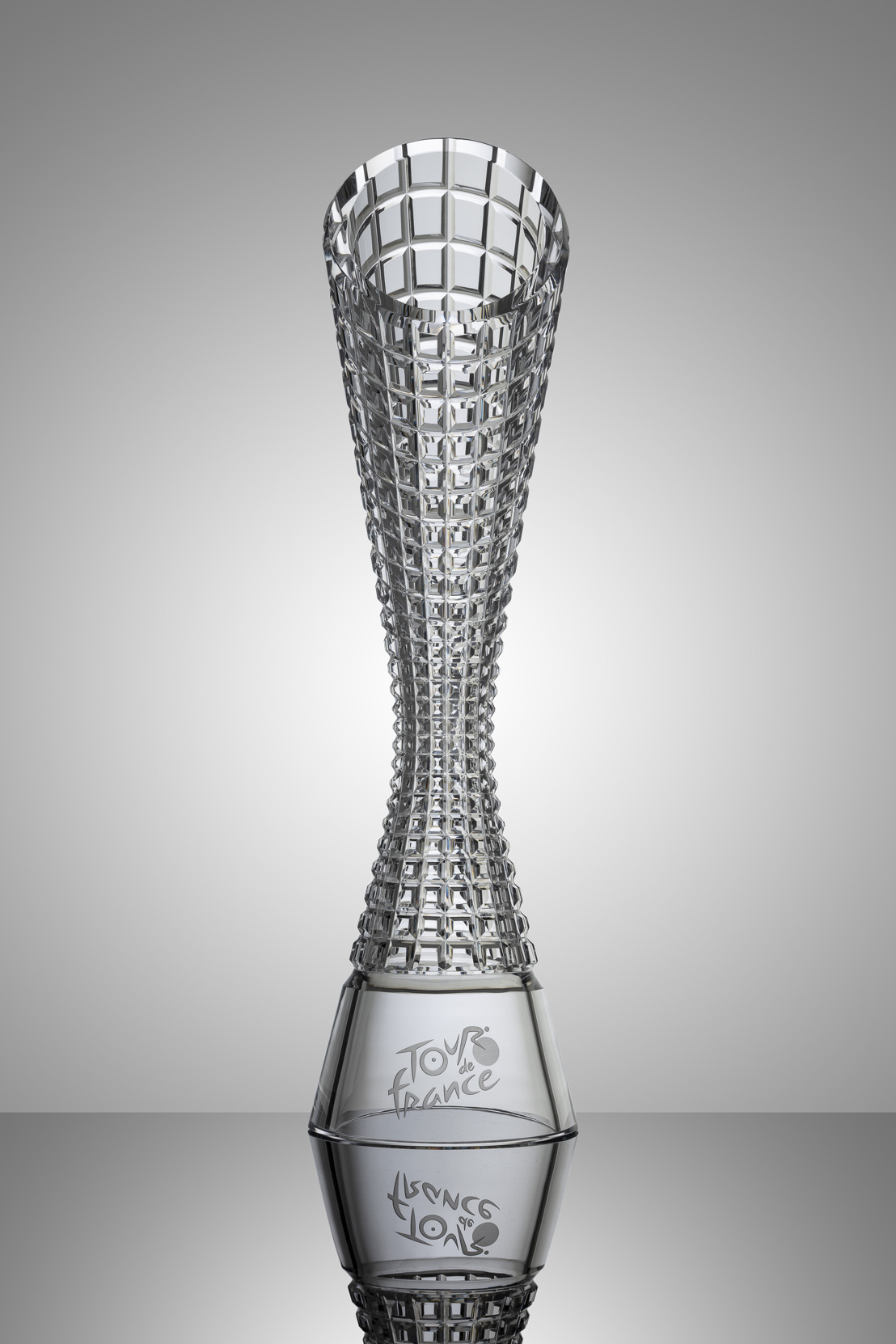 ŠKODA Design crée pour la 10e fois les trophées pour les vainqueurs du Tour de France