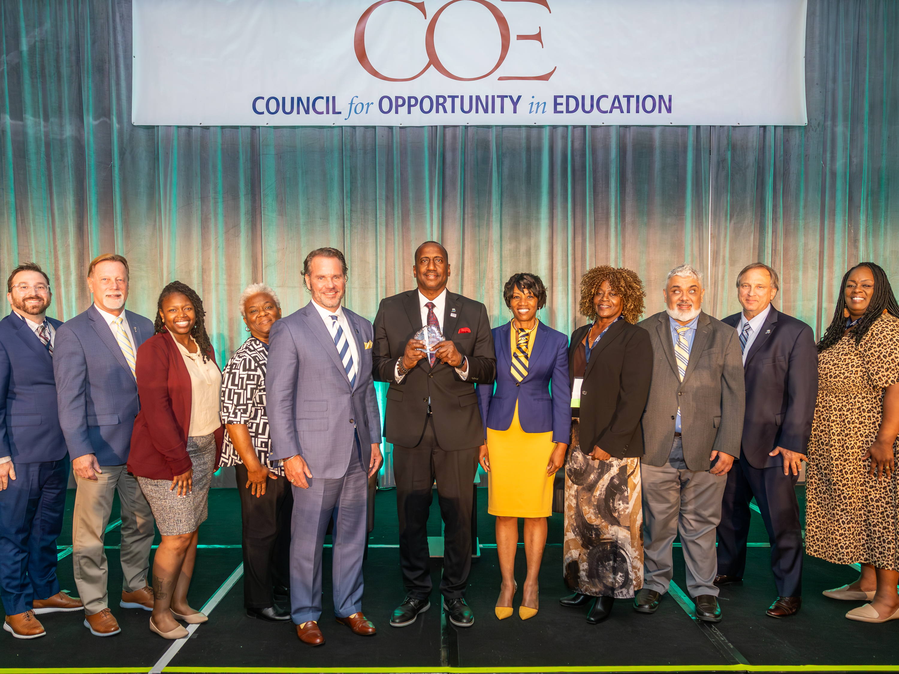 UCO’s Barry Lofton Honored with Walter O. Mason Jr. Award for Exceptional Contributions to TRIO Programs