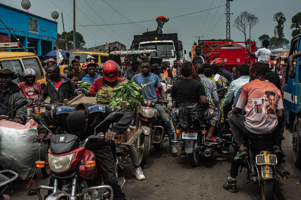 Title: IDP leaving camps around Goma Copyright: Daniel Buuma Countries: Democratic Republic of Congo Date taken / Date Recorded: 11 February, 2025 Caption / Description: Internally displaced people leaving Kimachini camp, located next to Goma.