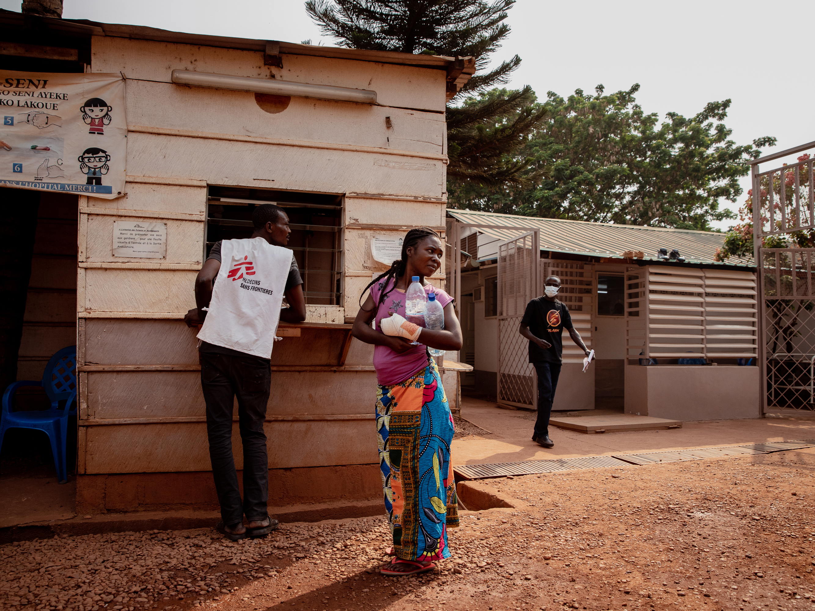 República Centroafricana: los continuos ataques contra la atención médica exponen a la población a enfermedades y muerte