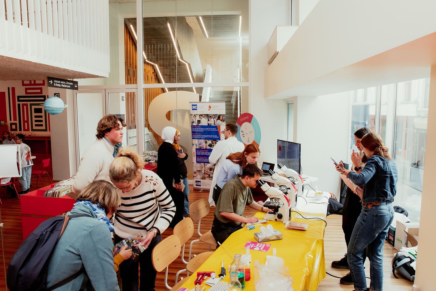 Wetenschapsfestival Brussel in Muntpunt. (c) bymaartenvandenhove
