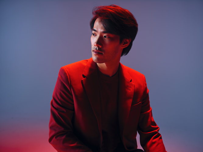 Bruce Liu, piano (© Christoph Koestlin)