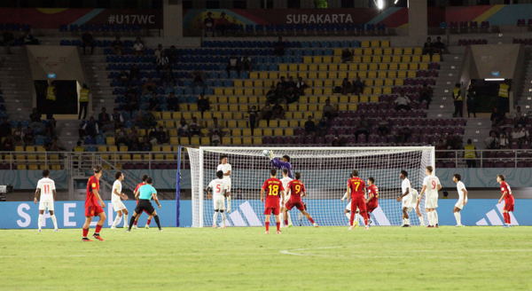 Release: canm17 v Spain | Communiqué: canm17 v l'Espagne