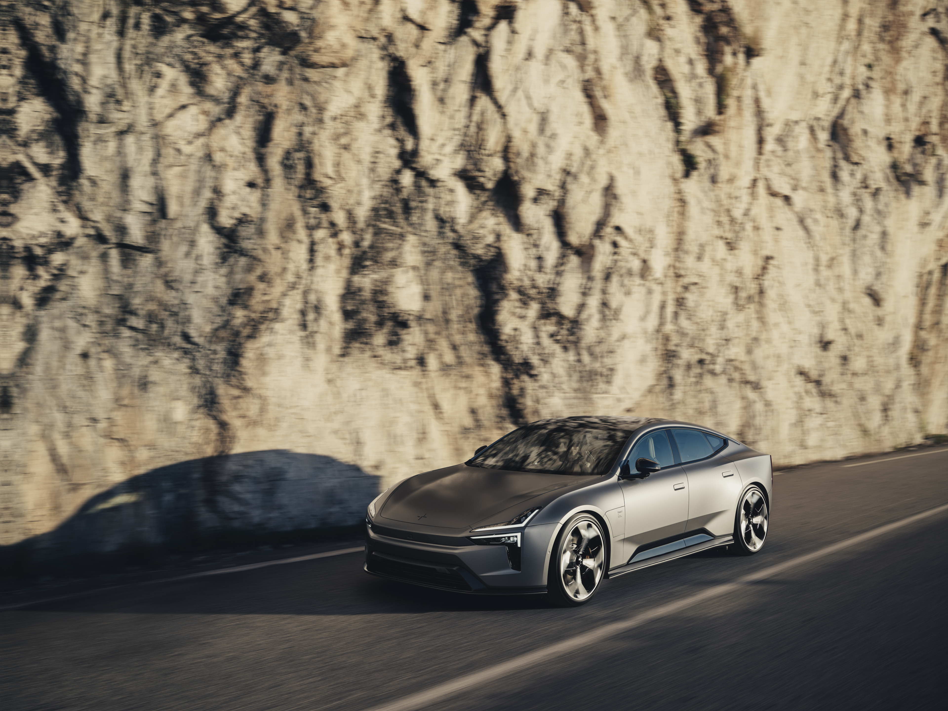 Polestar présente sa Polestar 5 en primeur belge au Zoute Grand Prix 2025 