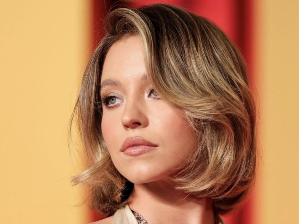 Ontdek Sydney Sweeney’s Kérastase French-Girl Bob