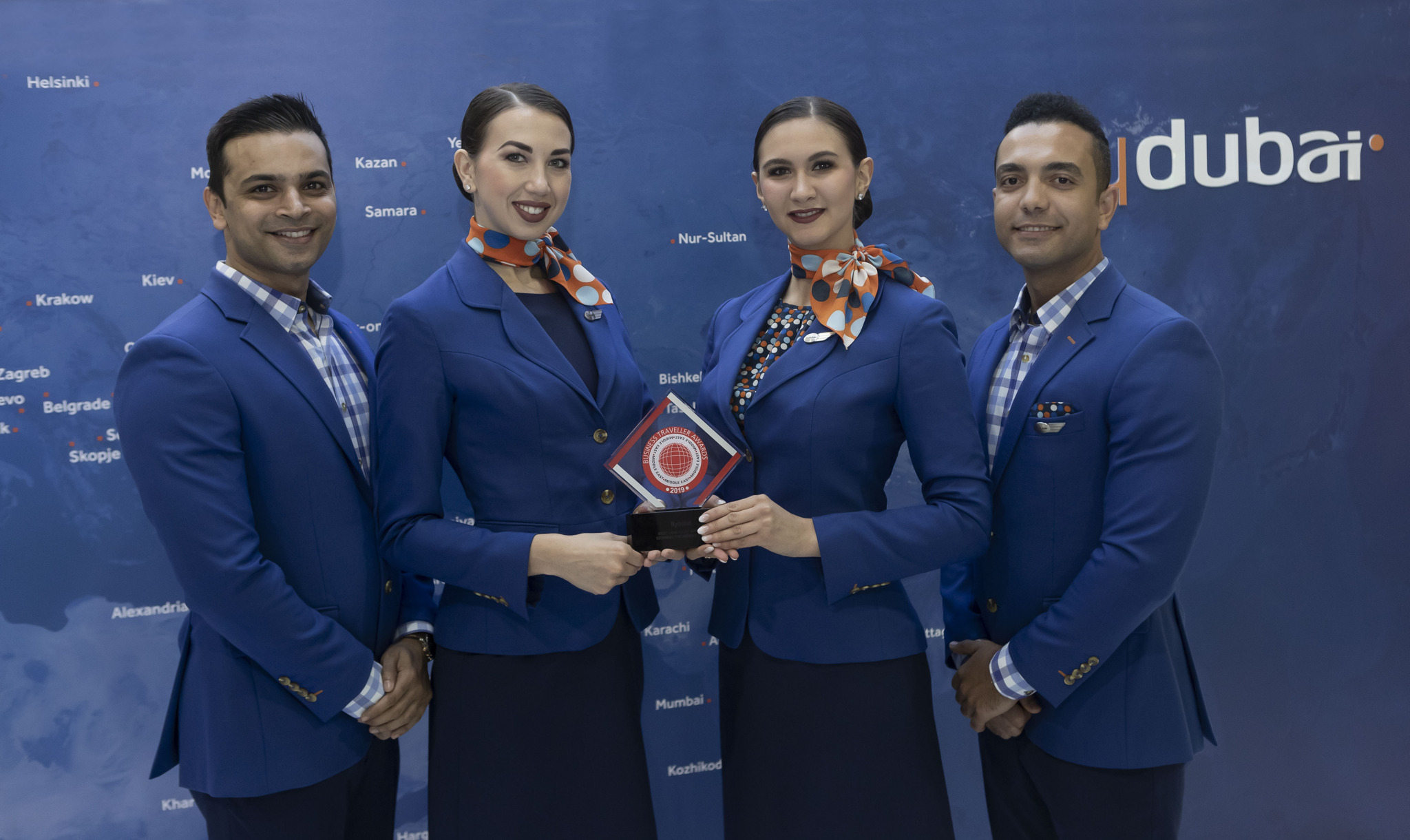 Сайт flydubai com. Flydubai uniform. Flydubai офис Ташкент.
