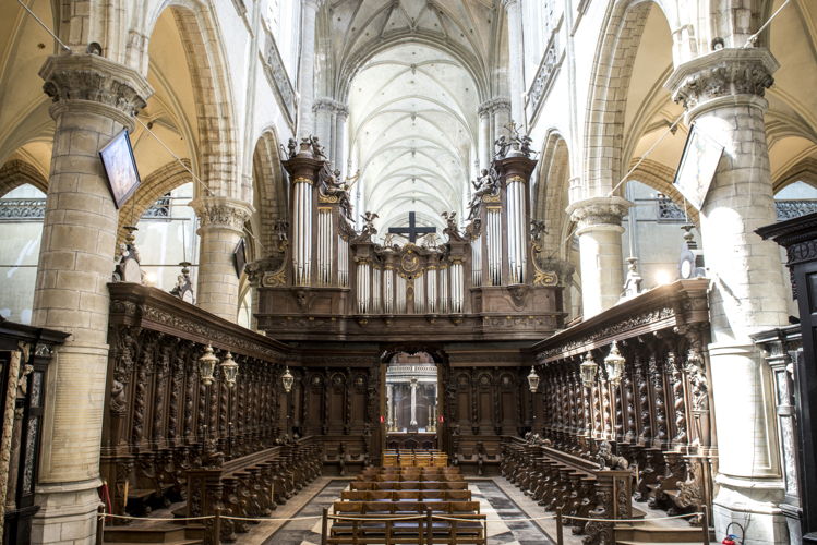 Te restaureren oostzijde van de kerk (3) ©Kioni Papadopoulos Te restaureren oostzijde van de kerk (3) ©Kioni Papadopoulos