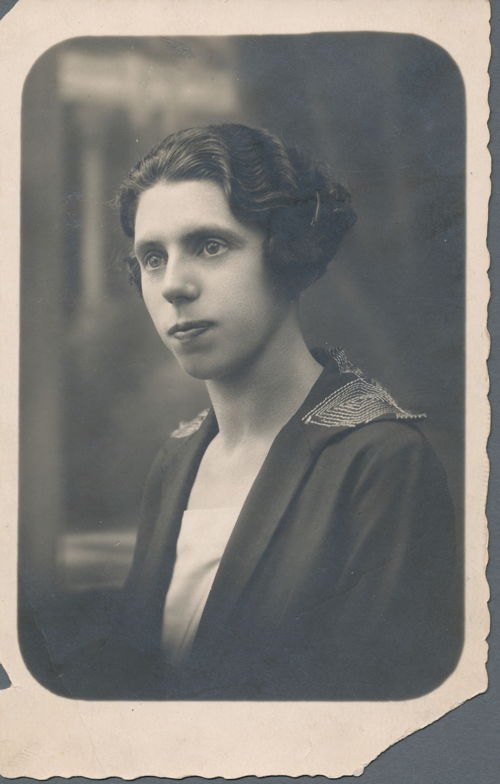 Anna Raveaux, circa 1920, collectie Charles Verhaeren
