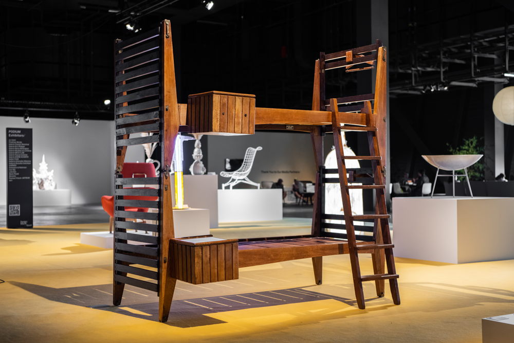 Pair of stackable single beds (1953-1954) by Carlo Mollino, presented by Galleria Rossella Colombari at Podium at Design Miami Basel 2022. Photo copyright - World Red Eye.