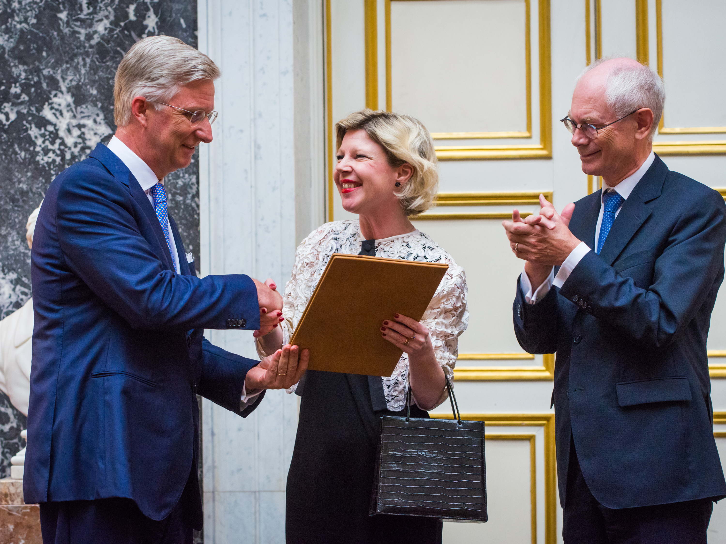 Kunstwetenschapper Barbara Baert ontvangt de prestigieuze Francqui-prijs 2016 uit de handen van Zijne Majesteit de Koning