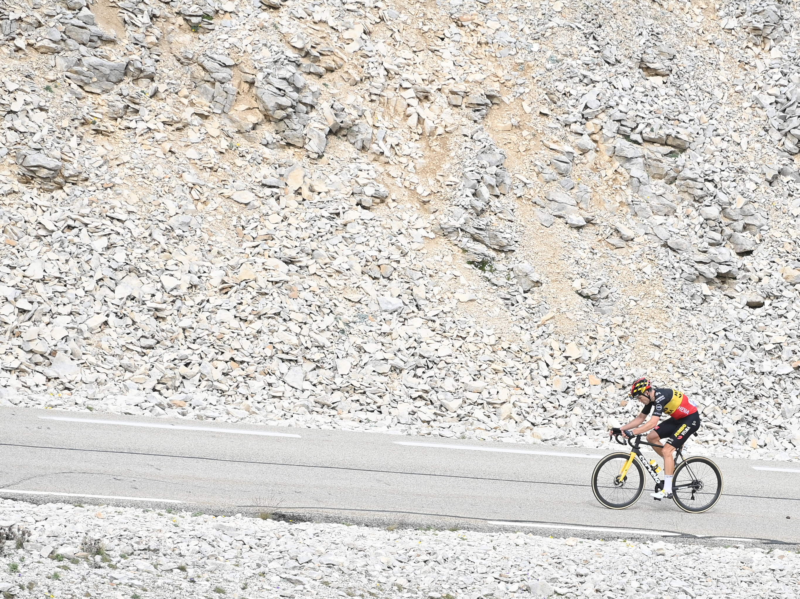Onze man in de Tour: fotograaf David Stockman volgt de Ronde van Frankrijk op de motor