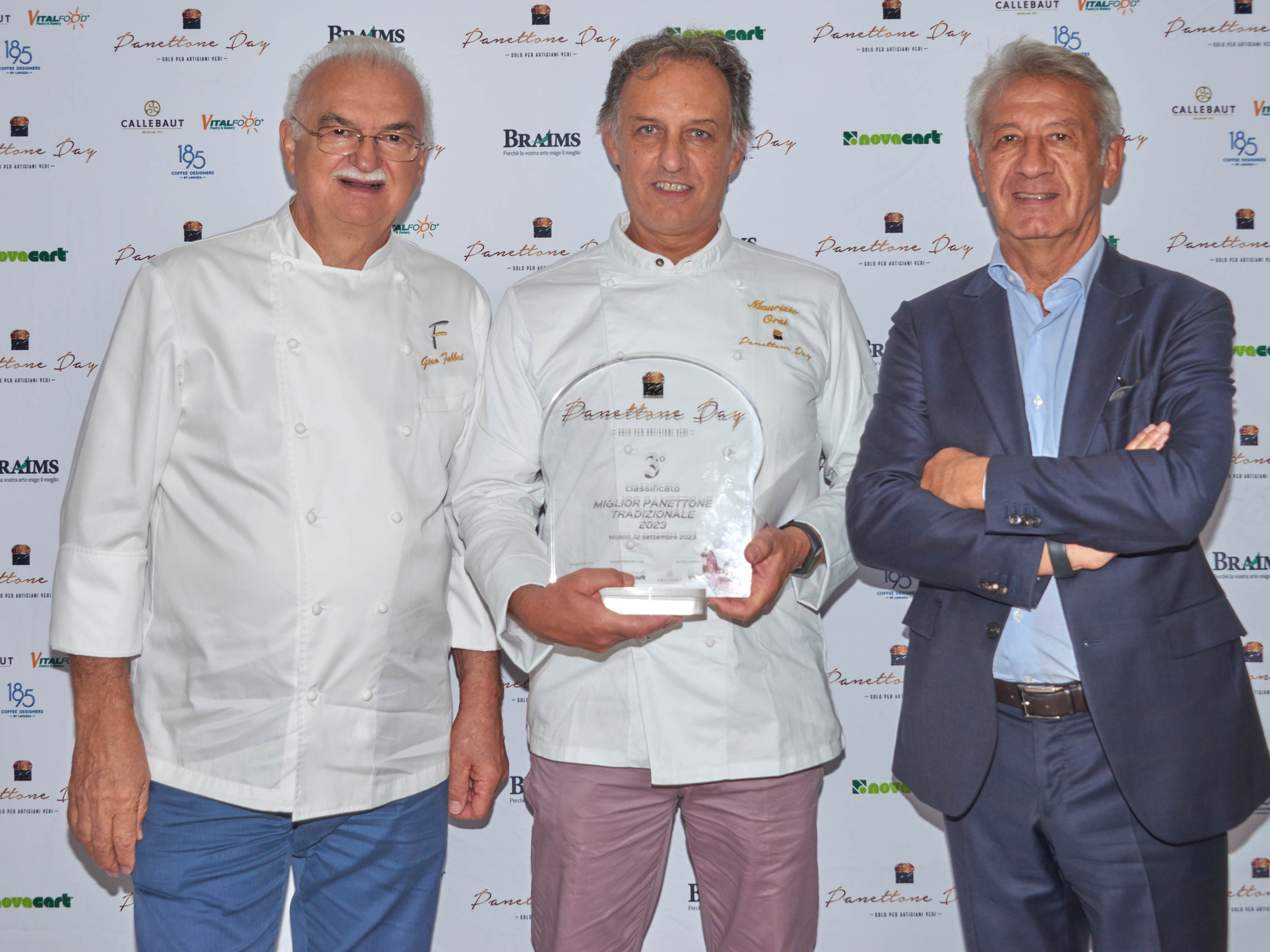 Il fornaio Maurizio Orsi di Missaglia (LC) vince il terzo premio per la categoria Tradizionale all’undicesima edizione di Panettone Day 