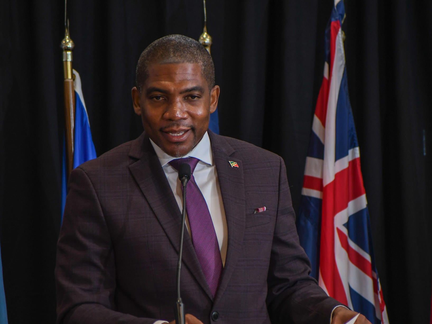 St. Kitts and Nevis announces opening of bids for geothermal energy production  