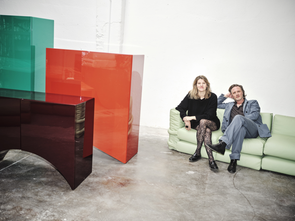 Muller Van Severen présente deux nouvelles collaborations à Milan Design Week

