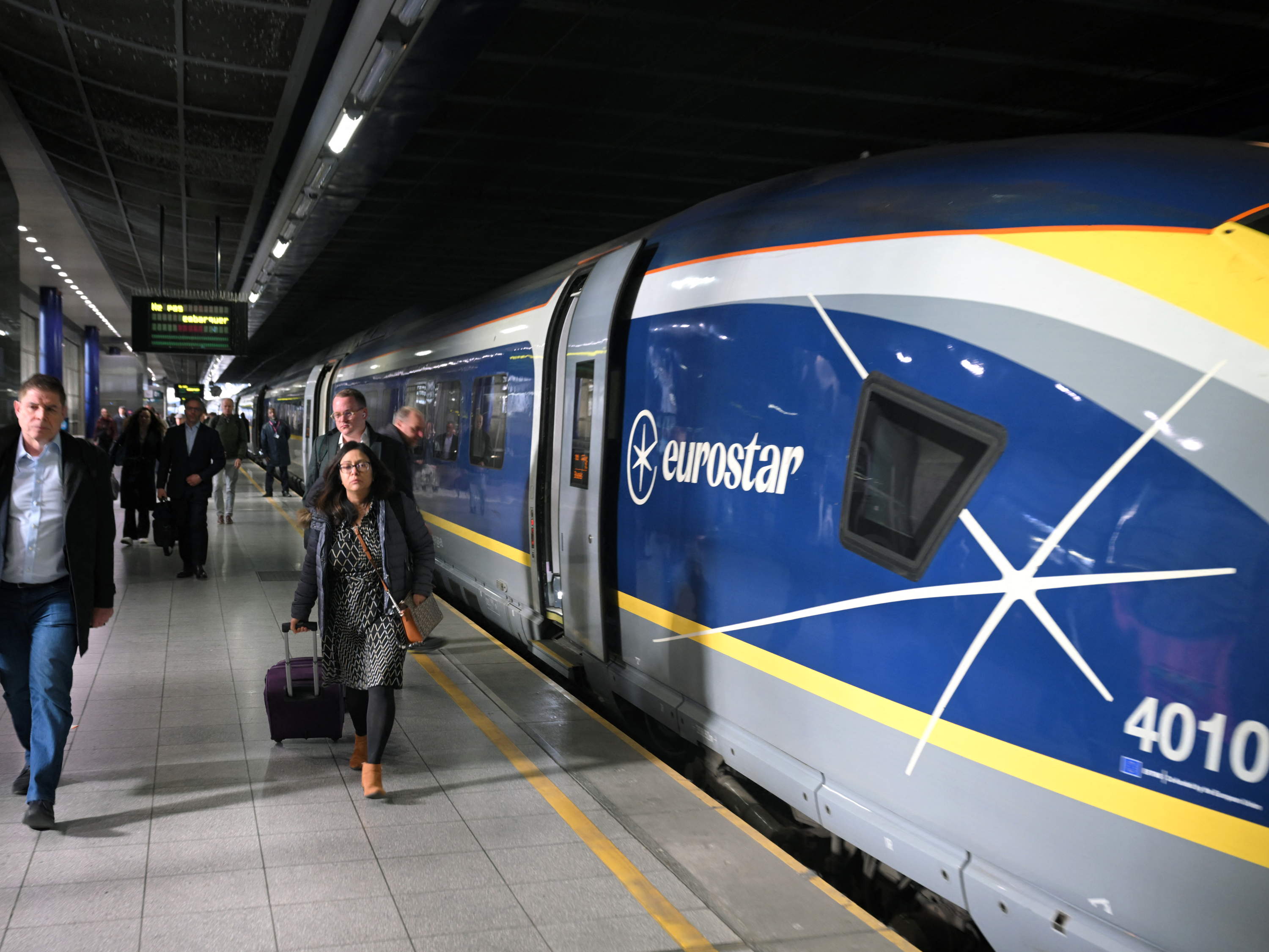 Eurostar to expand fleet and launch Brussels-Geneva connection