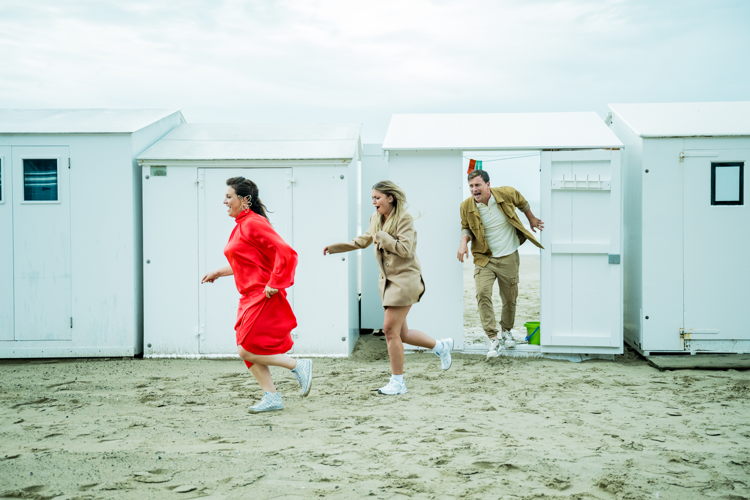 Zomerhit 2023, show 4: Siska Schoeters, Zita Wauters en Niels Destadsbader – © VRT/Jokko